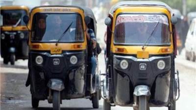 شائعة منع «التوكتوك» بالإسكندرية تُعيد الجدل حوله ما بين مؤيد ومعارض