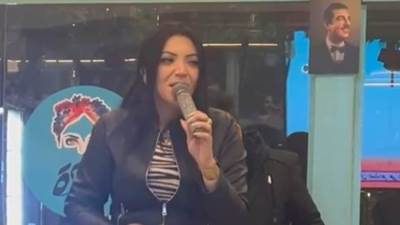 السوبر ستار رشا حسن تحيي حفلات ورده الشيخ زايد بالأغاني الشعبية القديمة 