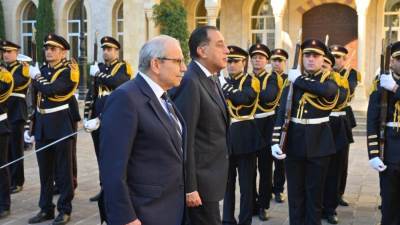 مراسم استقبال رسمية لرئيس الوزراء لدى وصوله السراي الحكومي بالعاصمة بيروت