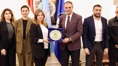 رئيس نادي سموحة يستقبل القنصل الفرنسي بالإسكندرية ووفدًا رسميًا من مدينة مارسيليا لبحث آفاق التعاون الرياضي والثقافي