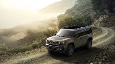 تقديم الجيب ركون الكهربائية الجديدة كليًا 2026: قدرات Trail Rated بقوة كهربائية بالكامل