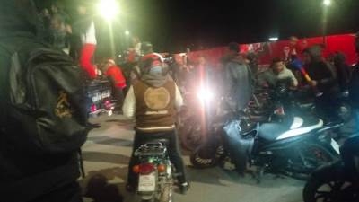 الشوارع لا تنام… فرحة مغربية تجتاح المدن بعد الانتصار