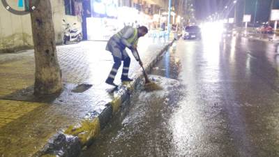 محافظ الإسكندرية يؤكد على استمرار رفع درجة الاستعداد بكافة الأجهزة للتعامل مع نوات الأمطار ونشاط الرياح