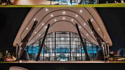 استثمار على الجليد.. كيف يحوّل المغرب المنشآت الرياضية إلى محركات اقتصادية؟