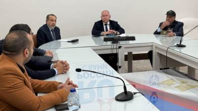 البيت الروسي يُرحب بالتعاون مع الخريجين