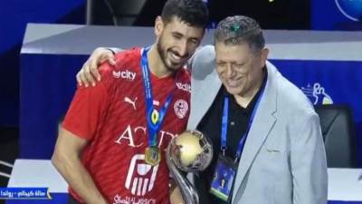 رئيس اتحاد اليد : تهنئة فخامة الرئيس السيسي وسام جديد علي صدر الأبطال