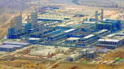 صحار العُماني يرسخ مكانته كمركز عالمي للاستثمارات في الصناعات البتروكيماوية