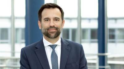 رئيس إيرباص: طائرة A350 تمثل خطوة استراتيجية لتعزيز مكانة مصر للطيران والقاهرة كمركز عالمي للطيران