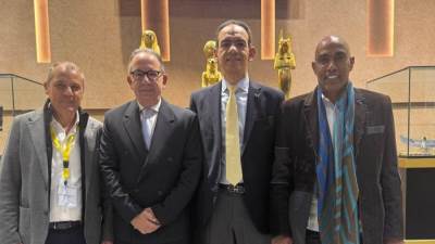 إيهاب عبد العال من بورصة برلين:  مصر تحافظ على استقرار الحركة السياحية