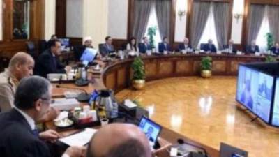 الحكومة: لدينا أرصدة آمنة من مختلف السلع الاستراتيجية والأساسية تمتد عدة أشهر