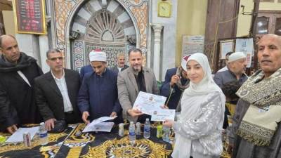 النائب محمد فاروق يشهد تكريم 200 من حفظة كتاب الله بقرية دلاص ببني سويف 