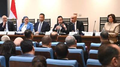 وزير التعليم يشارك في جلسة لجنة الاتصالات بمجلس النواب لمناقشة مشروع قانون لحماية الأطفال من مخاطر الألعاب الإلكترونية الضارة