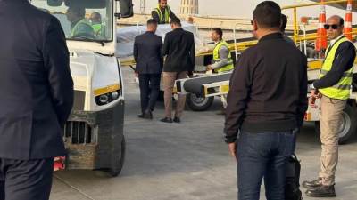 وصول جثمان مهندس مصري ضحية القصف الإيراني للإمارات