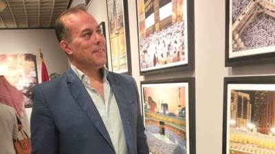 «أطياف الحرمين» يجسد روحانية المكان ويأسر المشاعر