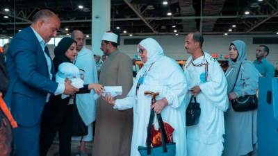 مصرللطيران تبدأ اليوم جسرها الجوي إلي جدة لنقل ضيوف الرحمن 
