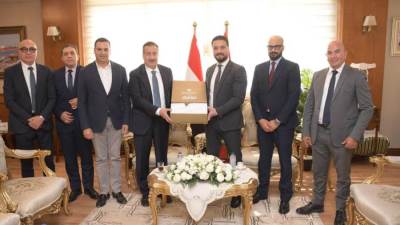 البنك الزراعي يواصل جولات "سكة خير" في السويس وبورسعيد لدعم الأسر الأولى بالرعاية