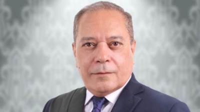 أحد أبرز المرشحين لمقعد المستشارين المتقاعدين.. من هو المستشار أشرف عيسى ؟