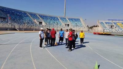 وفد الأمانة العامة للاتحاد العربي لألعاب القوى يقف على جاهزية استاد هيئة قناة السويس بالإسماعيلية 