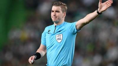 الفرنسي فرانسوا ليتكسير حكما للقاء مصر والأرجنتين في دور 16 من كأس العالم 