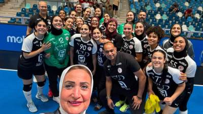 رئيسة بعثة منتخب الشابات : فخورة ببنات مصر.. وما يحدث في مونديال رومانيا إنجاز بكل المقاييس
