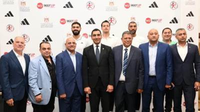 وزير الشباب والرياضة يهنئ رئيس اتحاد اليد بالفوز علي الدنمارك والانتصارات المدوية في مونديال اليد