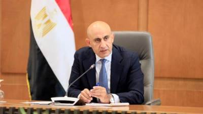 التعليم تنفي : الصور المتداولة لمناهج البكالوريا غير صحيحة..وطرحها رسميا قبل نهاية شهر أغسطس الجاري 