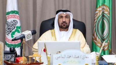رئيس البرلمان العربي يدين بشدة الاستهداف الإيراني السافر لناقلتين إماراتيتين في مضيق هرمز