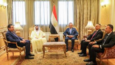 رئيس البرلمان العربي يلتقي وزير شؤون المجالس النيابية بجمهورية مصر العربية