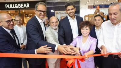BYD تعزز مكانة مصر كمحور استراتيجي للنمو الإقليمي وستلا لي تبحث خطط التوسع لعام 2027