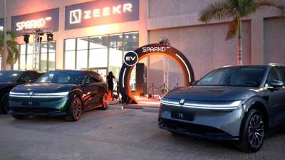 (Sparkd-EV) تضيف صالة عرض مخصصة لسيارات (ZEEKR)