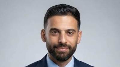 باهر عبدالعزيز: تثبيت الفائدة الأقرب في اجتماع «المركزي» المقبل والرفع مرهون بعودة التضخم