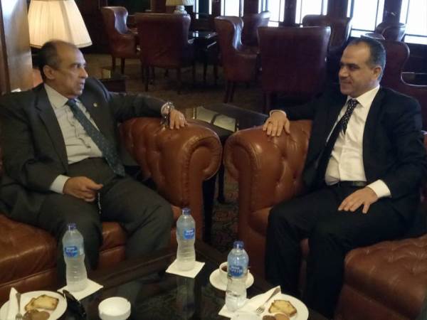 الدكتور سعيد عيدالعزيز يتحدث لمحرر السوق العربية