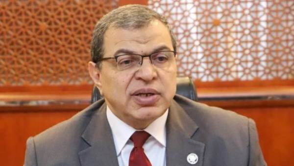 وزير القوي العاملة محمد سعفان